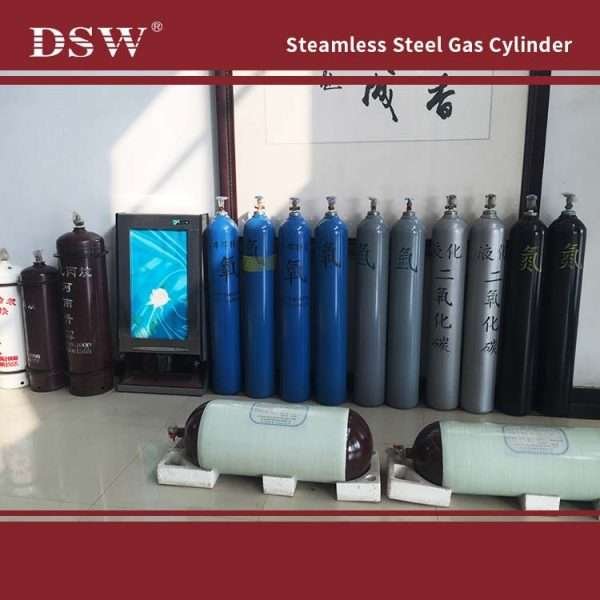 40l-aluminum-steamless-gas-cylinder-medical-oxygen-cylinder-1