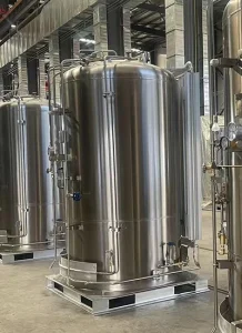 A key piece of cryogenic equipment is the microbulk tank