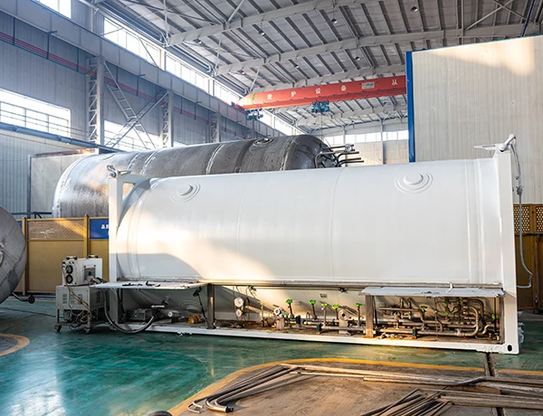 cryogenic-storage-tank-industries-applications DSW cryogenic storage tank used in industrial gas, medical, laboratory, and semiconductor applications