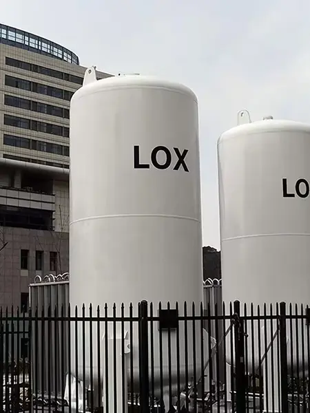 Bulk liquid oxygen storage installation at a healthcare facility